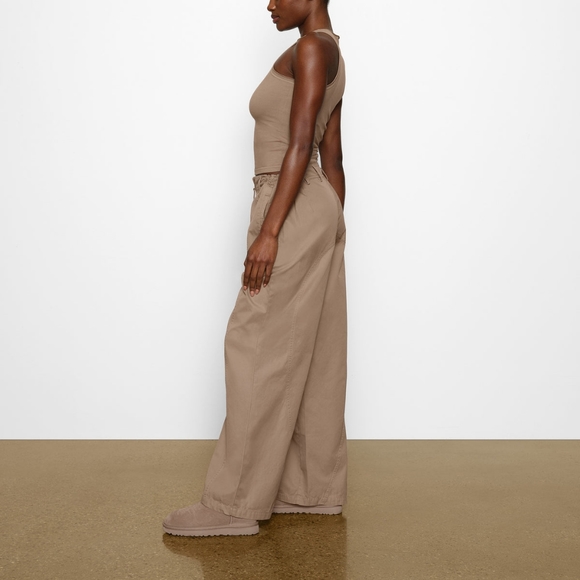 Skims Outdoor Woven Pant in Desert - Picture 3 of 7